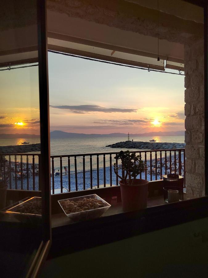 Apartmán Marvel Sea View 1 Akrogiali Exteriér fotografie